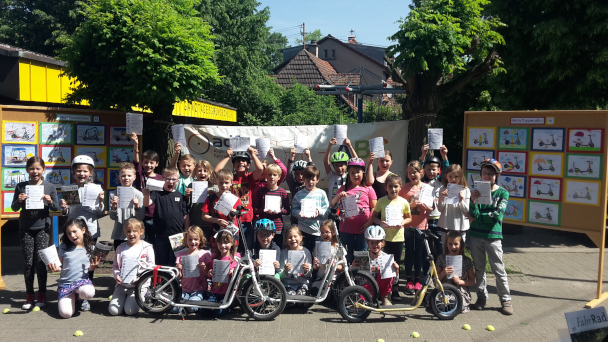 Roller-Teststrecke in Haueneberstein - Projekt an der Grundschule Haueneberstein